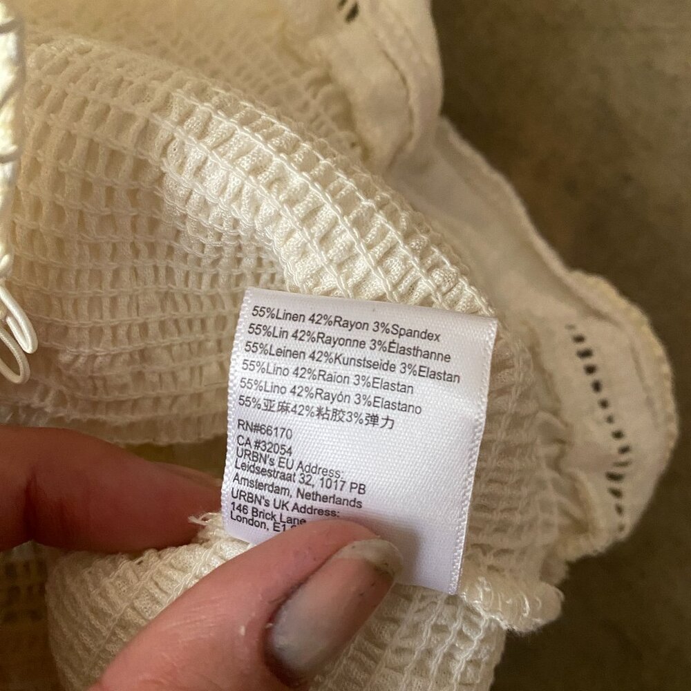 V. Chapman Leilani Top in Natural Size 10 - Picture 8 of 8